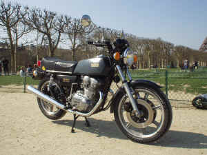 XS500 Av D 2 TE+.jpg (293660 octets)